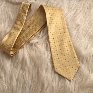 Yorktown silk gold tie